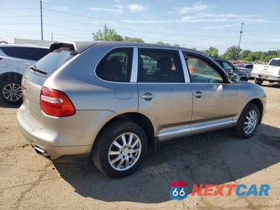 Trzecie zdjęcie samochodu z tyłu: 2008 PORSCHE CAYENNE VIN:WP1AA29P28LA20109 - miniatura