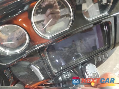 Zdjęcie 7 z 8 samochodu: 2019 HARLEY-DAVIDSON FLHTCUTG VIN:1HD1MAF12KB858901 - miniatura