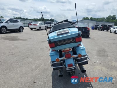 Czwarte zdjęcie samochodu z boku: 2008 HARLEY-DAVIDSON FLHTCUI VIN:1HD1FC4138Y683198 - miniatura