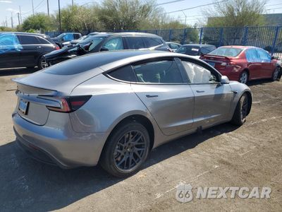 Trzecie zdjęcie samochodu z tyłu: 2024 TESLA MODEL 3 VIN:5YJ3E1EA1RF867248 - miniatura