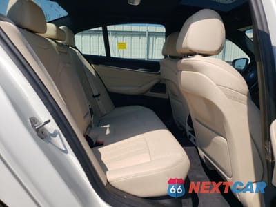 Zdjęcie 10 z 15 samochodu: 2022 BMW 530 XI VIN:WBA13BJ00NCK88658 - miniatura