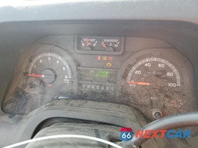 Zdjęcie 9 z 13 samochodu: 2016 FORD ECONOLINE E350 SUPER DUTY CUTAWAY VAN VIN:1FDWE3FS4GDC51639 - miniatura
