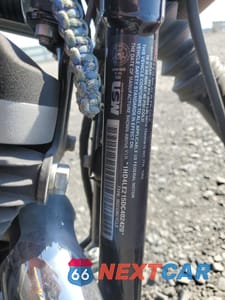 Zdjęcie 9 z 10 samochodu: 2013 HARLEY-DAVIDSON XL883 IRON 883 VIN:1HD4LE215DC402420 - miniatura