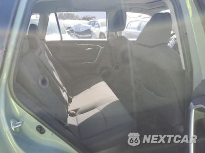 Zdjęcie 11 z 14 samochodu: 2019 TOYOTA RAV4 XLE VIN:JTMRWRFVXKD012312 - miniatura