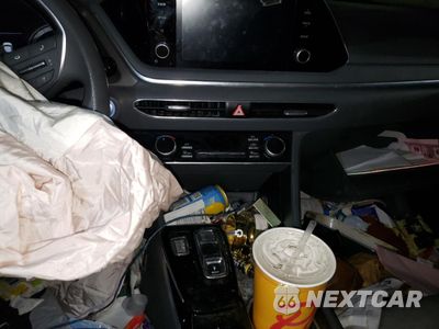 Zdjęcie 8 z 12 samochodu: 2020 HYUNDAI SONATA SEL VIN:5NPEL4JA2LH004120 - miniatura