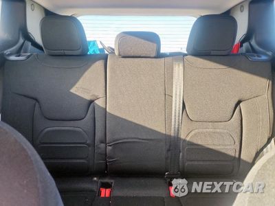Zdjęcie 10 z 16 samochodu: 2018 JEEP RENEGADE LATITUDE VIN:ZACCJABB7JPG84099 - miniatura