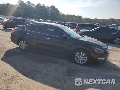 Czwarte zdjęcie samochodu z boku: 2013 NISSAN ALTIMA 2.5 VIN:1N4AL3AP2DC267949 - miniatura