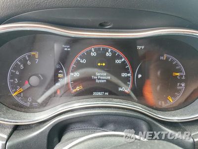 Zdjęcie 9 z 12 samochodu: 2014 JEEP GRAND CHEROKEE LAREDO VIN:1C4RJFAG6EC518381 - miniatura