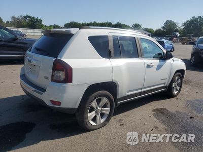 Trzecie zdjęcie samochodu z tyłu: 2015 JEEP COMPASS LATITUDE VIN:1C4NJDEB2FD425564 - miniatura