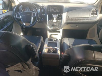 Zdjęcie 8 z 15 samochodu: 2013 CHRYSLER TOWN & COUNTRY TOURING VIN:2C4RC1BG7DR721653 - miniatura