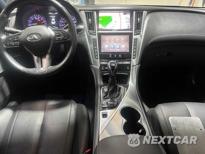 Zdjęcie 9 z 10 samochodu: 2017 INFINITI Q60 PREMIUM VIN:JN1EV7EK5HM361323 - miniatura