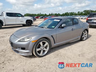 2004 MAZDA RX8 JM1FE17N840131962 - główne zdjęcie licytacji z USA - miniatura