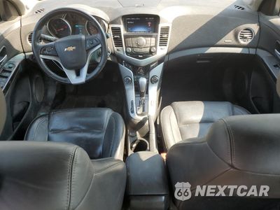 Zdjęcie 8 z 14 samochodu: 2014 CHEVROLET CRUZE LT VIN:1G1PE5SB5E7129337 - miniatura