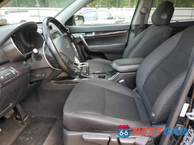 Zdjęcie 7 z 15 samochodu: 2014 KIA SORENTO LX VIN:5XYKT4A62EG456660 - miniatura