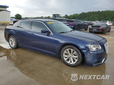 Czwarte zdjęcie samochodu z boku: 2015 CHRYSLER 300 LIMITED VIN:2C3CCAAG2FH930609 - miniatura
