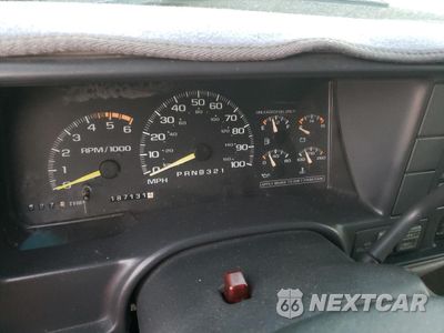 Zdjęcie 9 z 13 samochodu: 1996 GMC SUBURBAN K2500 VIN:1GKGK26J0TJ714332 - miniatura