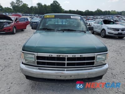 Piąte zdjęcie samochodu w środku: 1993 DODGE DAKOTA VIN:1B7FL26X3PS108189 - miniatura