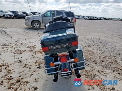 Czwarte zdjęcie samochodu z boku: 2002 HARLEY-DAVIDSON FLHTCUI VIN:1HD1FCW112Y615230 - miniatura