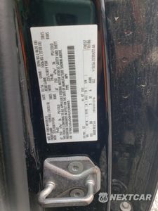 Zdjęcie 13 z 16 samochodu: 2017 FORD ESCAPE TITANIUM VIN:1FMCU0JD0HUC08995 - miniatura