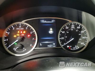 Zdjęcie 9 z 12 samochodu: 2017 NISSAN SENTRA S VIN:3N1AB7AP8HL714642 - miniatura