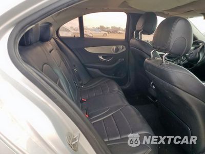 Zdjęcie 10 z 13 samochodu: 2015 MERCEDES-BENZ C 300 VIN:55SWF4JB1FU074097 - miniatura