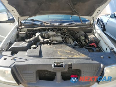 Zdjęcie 12 z 13 samochodu: 2004 LINCOLN AVIATOR VIN:5LMEU88H64ZJ05493 - miniatura