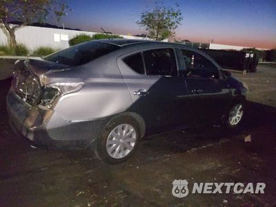 Trzecie zdjęcie samochodu z tyłu: 2012 NISSAN VERSA S VIN:3N1CN7APXCL846469 - miniatura