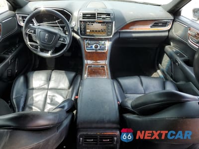 Zdjęcie 8 z 15 samochodu: 2017 LINCOLN CONTINENTAL VIN:1LN6L9HK3H5601862 - miniatura