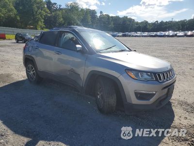 Czwarte zdjęcie samochodu z boku: 2018 JEEP COMPASS LATITUDE VIN:3C4NJCBB9JT165472 - miniatura
