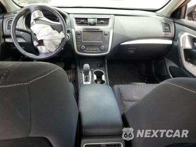 Zdjęcie 8 z 14 samochodu: 2017 NISSAN ALTIMA 2.5 VIN:1N4AL3AP1HC112735 - miniatura