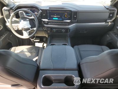Zdjęcie 8 z 13 samochodu: 2024 CHEVROLET SILVERADO K3500 LTZ VIN:1GC4YUEY8RF282267 - miniatura