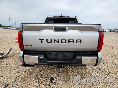 Zdjęcie 6 z 13 samochodu: 2024 TOYOTA TUNDRA CREWMAX SR VIN:5TFLA5DB5RX207376 - miniatura
