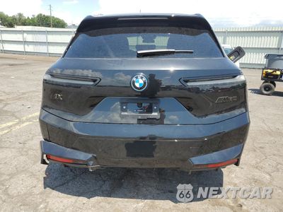 Zdjęcie 6 z 12 samochodu: 2025 BMW IX M60 VIN:WB533CF02SCU41073 - miniatura