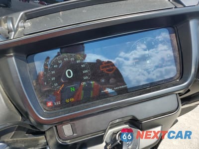 Zdjęcie 7 z 10 samochodu: 2024 HARLEY-DAVIDSON FLHX VIN:1HD1KB715RB650919 - miniatura