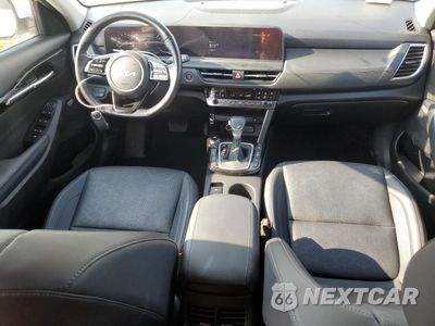 Zdjęcie 8 z 16 samochodu: 2024 KIA SELTOS SX VIN:KNDETCA75R7504025 - miniatura