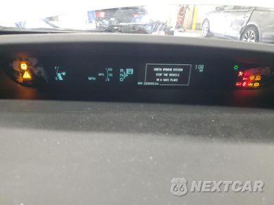 Zdjęcie 9 z 14 samochodu: 2013 TOYOTA PRIUS VIN:JTDKN3DU7D5610141 - miniatura