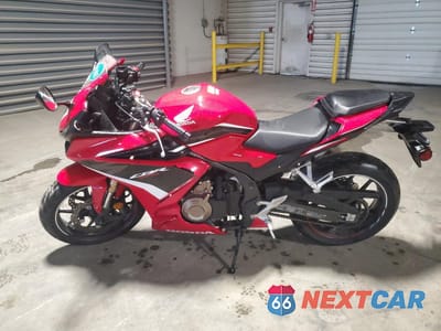 Trzecie zdjęcie samochodu z tyłu: 2023 HONDA CBR500 RA VIN:MLHPC6256P5400687 - miniatura