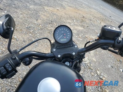 Zdjęcie 7 z 10 samochodu: 2017 HARLEY-DAVIDSON XL883 IRON 883 VIN:1HD4LE211HC437459 - miniatura