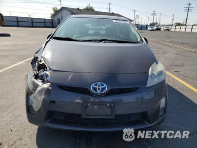 Piąte zdjęcie samochodu w środku: 2011 TOYOTA PRIUS VIN:JTDKN3DU0B5351716 - miniatura