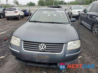 Piąte zdjęcie samochodu w środku: 2003 VOLKSWAGEN PASSAT GLS VIN:WVWPD63B03P257299 - miniatura
