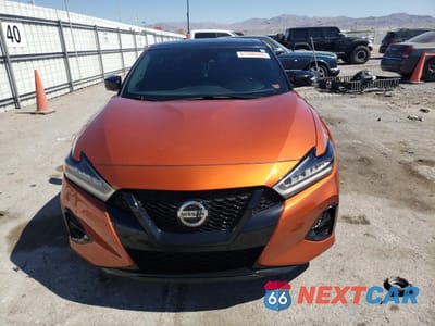 Piąte zdjęcie samochodu w środku: 2022 NISSAN MAXIMA SR VIN:1N4AA6EV1NC501886 - miniatura