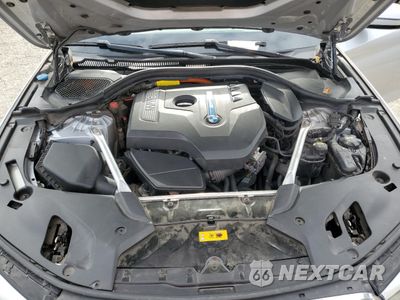 Zdjęcie 11 z 15 samochodu: 2019 BMW 530E VIN:WBAJA9C5XKB398545 - miniatura