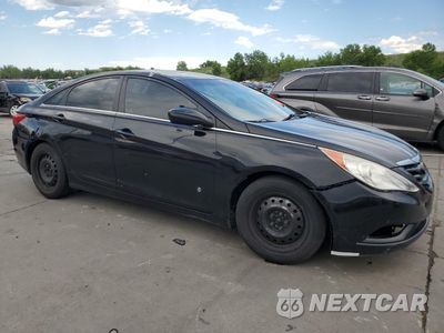 Czwarte zdjęcie samochodu z boku: 2012 HYUNDAI SONATA GLS VIN:5NPEB4AC3CH310358 - miniatura