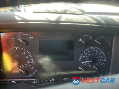 Zdjęcie 8 z 10 samochodu: 2024 VOLVO VNL SEMI TRUCK VIN:4V4NC9EH6RN642047 - miniatura