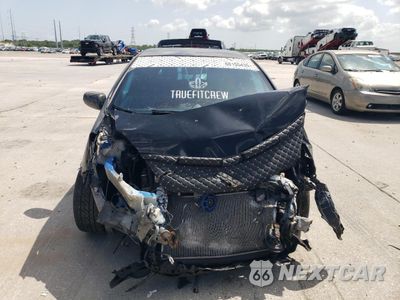Piąte zdjęcie samochodu w środku: 2009 HONDA FIT VIN:JHMGE88239S038987 - miniatura
