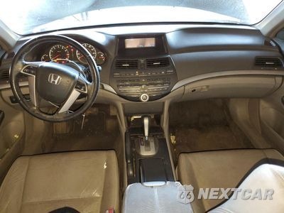 Zdjęcie 8 z 12 samochodu: 2009 HONDA ACCORD EXL VIN:1HGCP36829A049717 - miniatura
