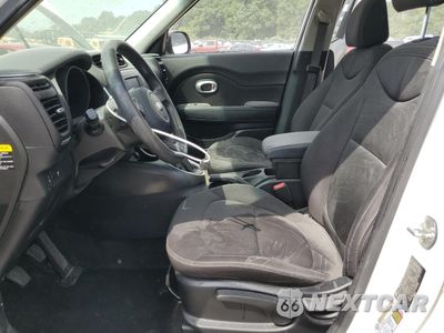 Zdjęcie 7 z 13 samochodu: 2018 KIA SOUL VIN:KNDJN2A27J7553898 - miniatura