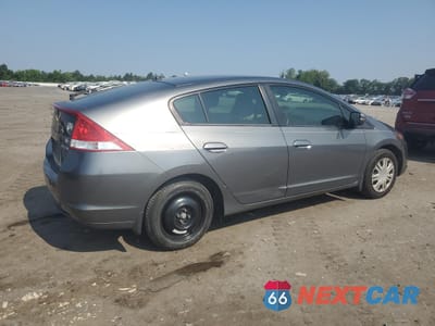 Trzecie zdjęcie samochodu z tyłu: 2010 HONDA INSIGHT LX VIN:JHMZE2H5XAS013511 - miniatura