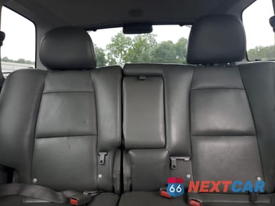Zdjęcie 10 z 13 samochodu: 2004 HYUNDAI SANTA FE GLS VIN:KM8SC13E94U799011 - miniatura