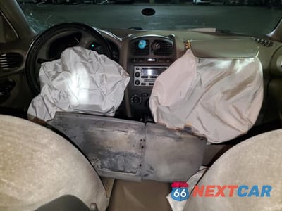 Zdjęcie 8 z 12 samochodu: 2004 HYUNDAI SANTA FE GLS VIN:KM8SC13E84U713106 - miniatura